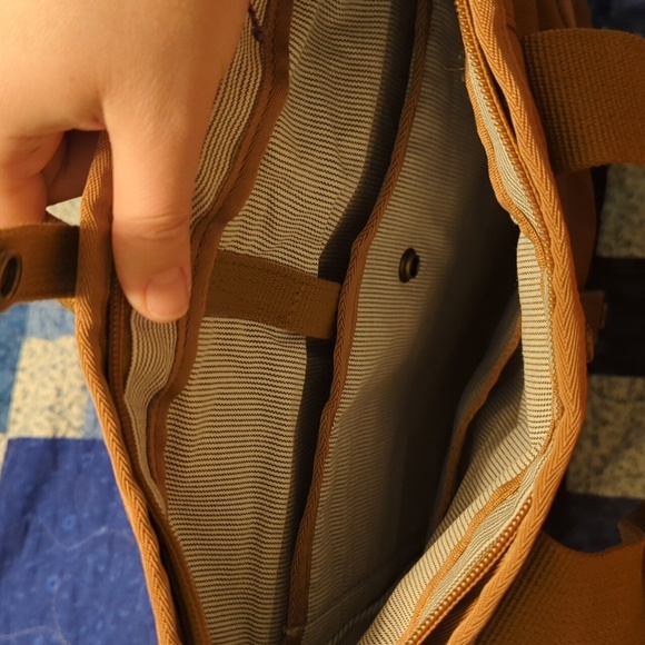 Carhartt convertible backpack/tote bag - Picture 4 of 5